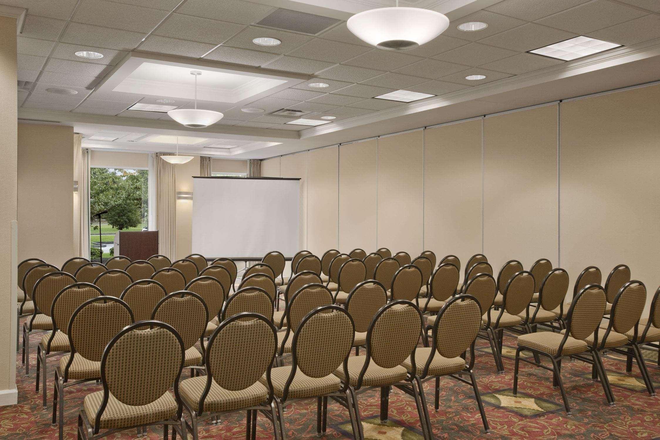 Hilton Garden Inn Syracuse East Syracuse Exterior photo