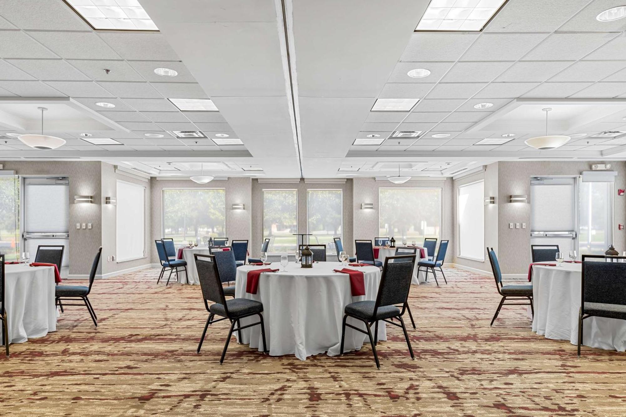 Hilton Garden Inn Syracuse East Syracuse Exterior photo